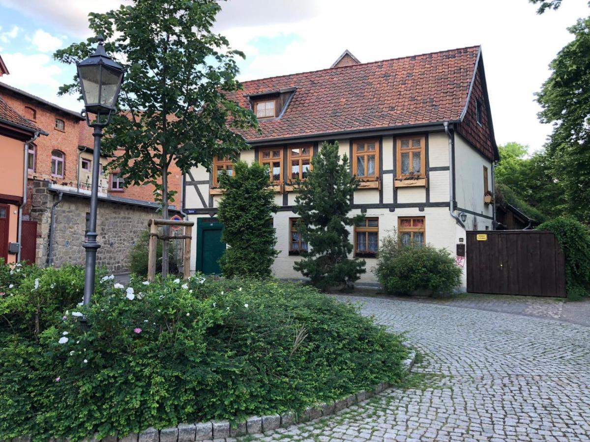 Ferienwohnung Am Quedlinburger Stadtbad Exterior foto
